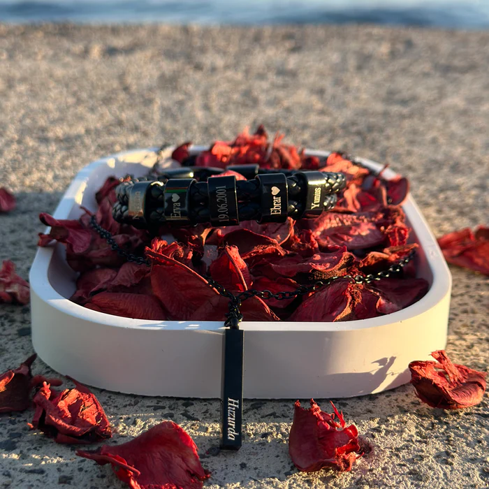 𝐊𝐚𝐧𝐜𝐚𝐥ı 𝐔𝐧𝐢𝐬𝐞𝐱 𝐊𝐨𝐥𝐲𝐞